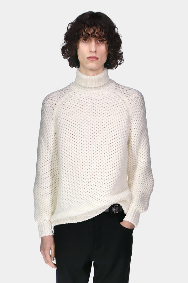 Hugo Turtleneck