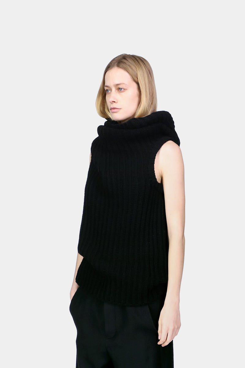 Chloe Knitted 3-Holes Top