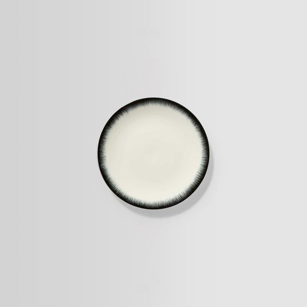 Dé porcelain plate (Var.3) - D: 17,5cm (2x)