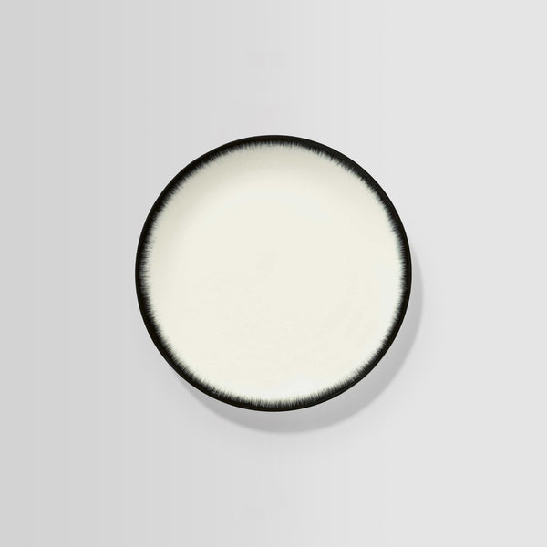 Dé porcelain plate (Var. 3) -  D: 24cm (2x)